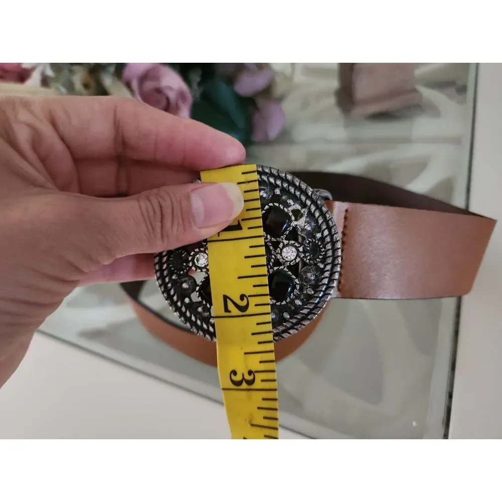 Olsen Women's Belt 100% Leather Tan Color‎ With Floral Medallion Buckle Size 6